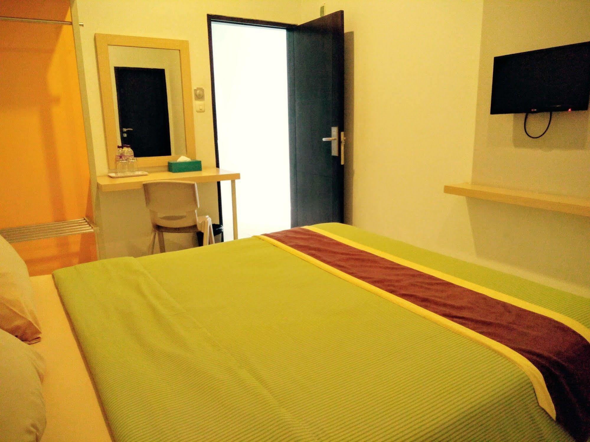 Sentra Inn Bandung Zewnętrze zdjęcie