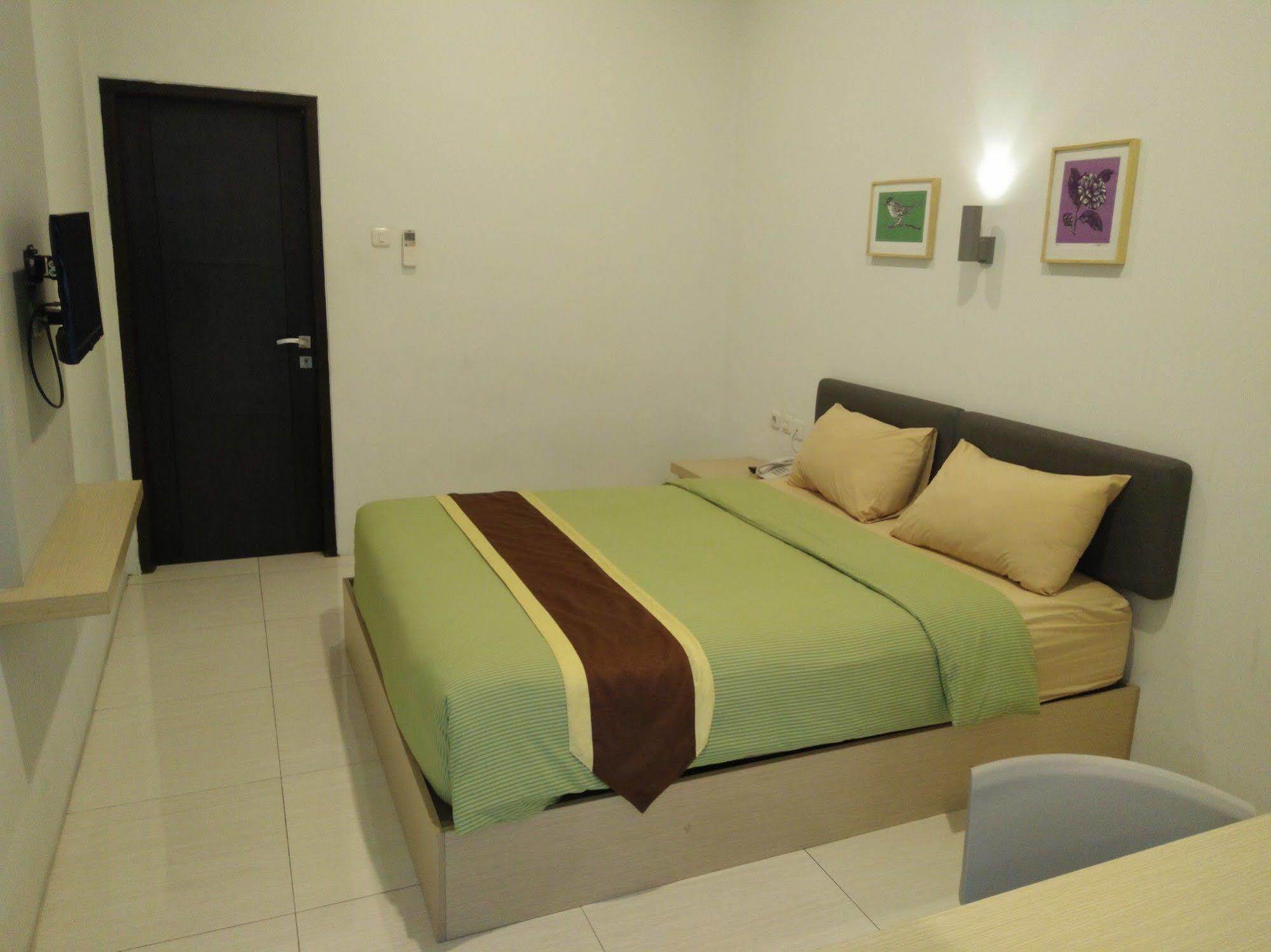Sentra Inn Bandung Zewnętrze zdjęcie